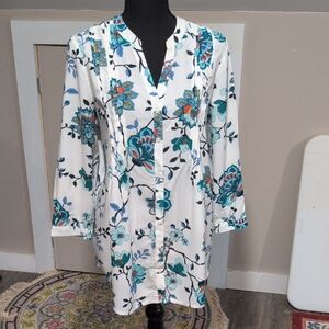 St. John's Bay White and Blue Floral Blouse